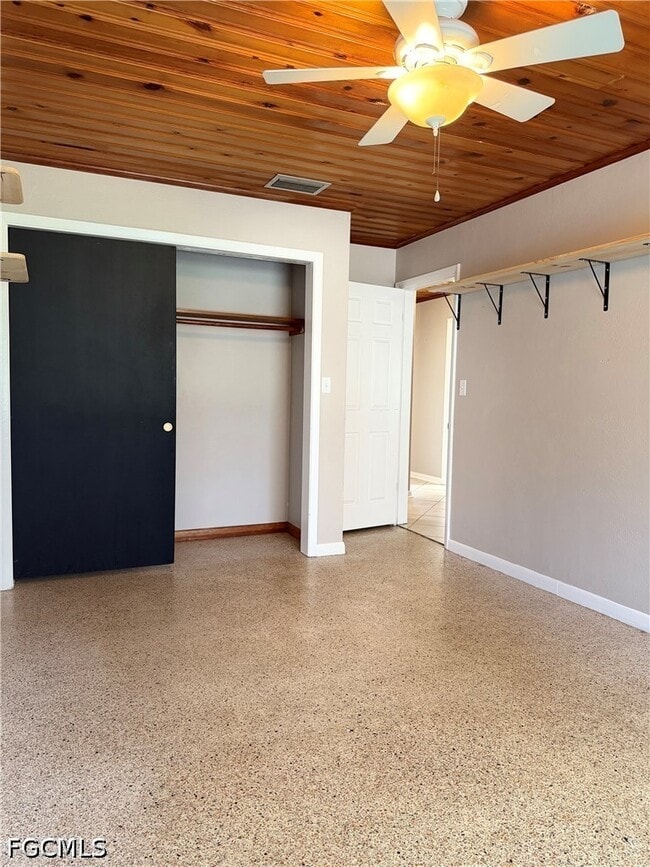 Building Photo - 48 Harbor Cir