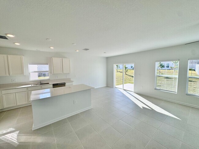 Building Photo - Be the First to Live Here | Stunning New Construction Home in Hidden Ridge