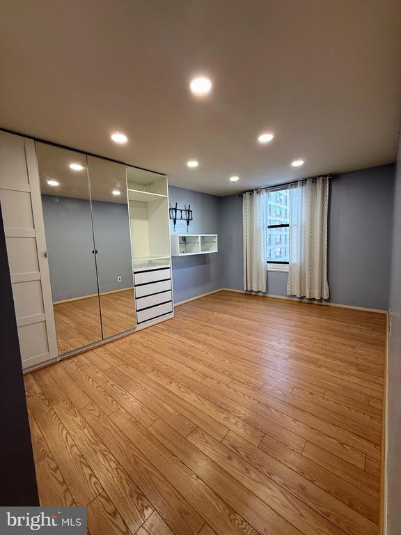 Building Photo - 4600 Duke St