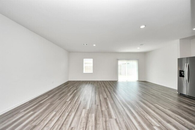 Building Photo - 10306 Malta Terrace Dr