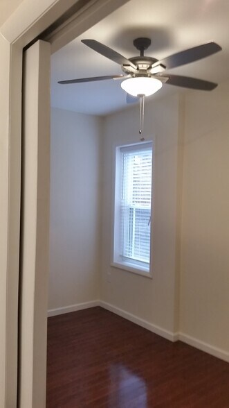 Building Photo - 815 Wharton St