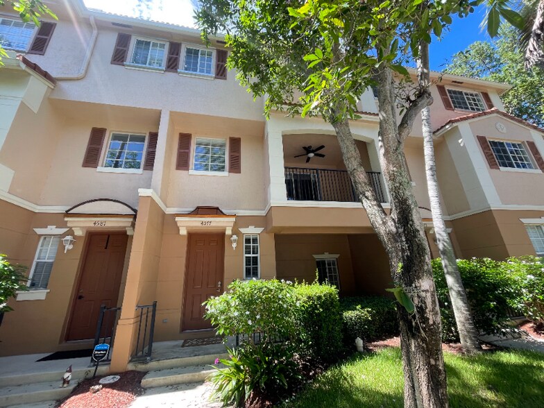 Building Photo - 4577 Danson Way