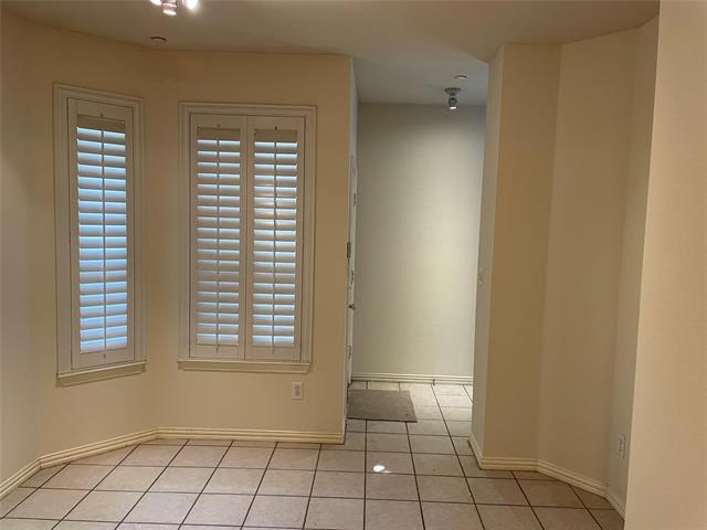 Building Photo - 3016 Glen Meadow Dr