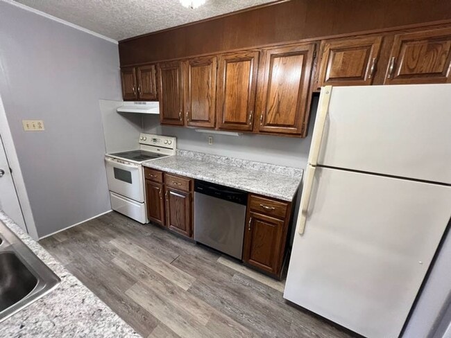 Building Photo - 3 Bedroom House Governor Mifflin Schools