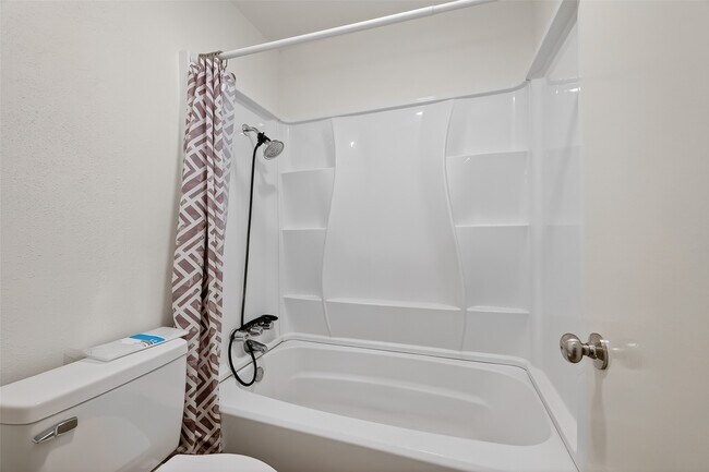 Building Photo - 10555 Turtlewood Ct