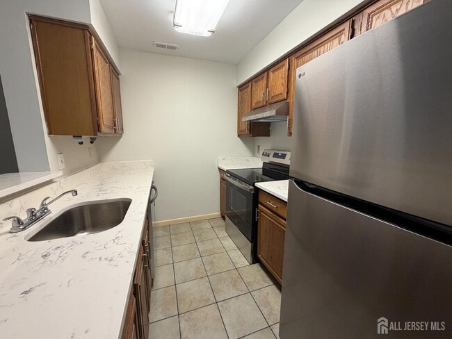 Building Photo - 9208 Tamarron Dr