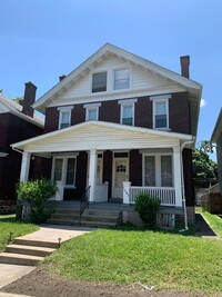 Building Photo - 1645-47 E Granville St