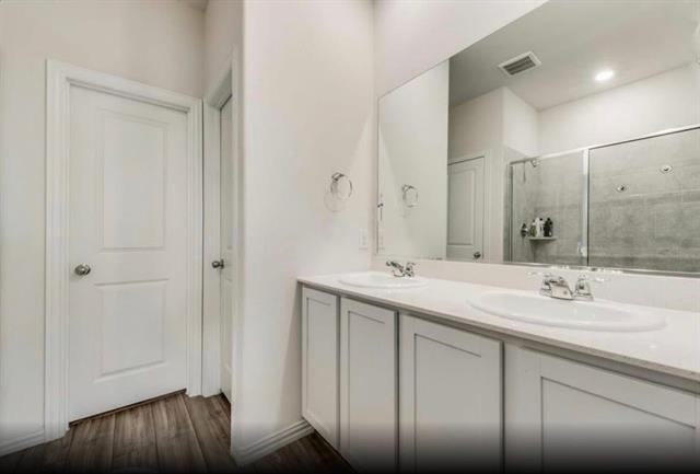 Building Photo - 5816 Pensby Dr