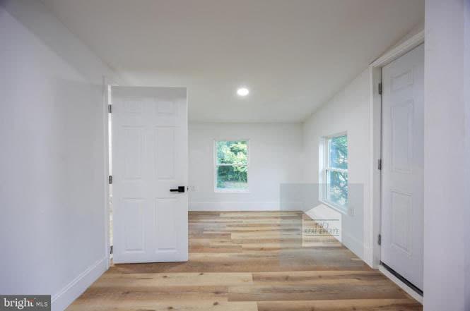 Building Photo - 209 E Martin St