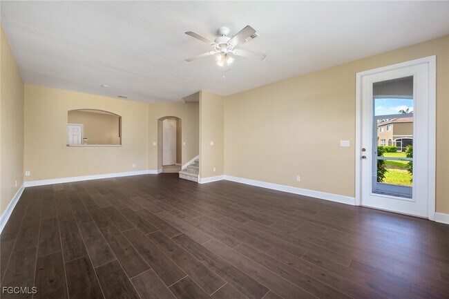 Building Photo - 9745 Roundstone Cir