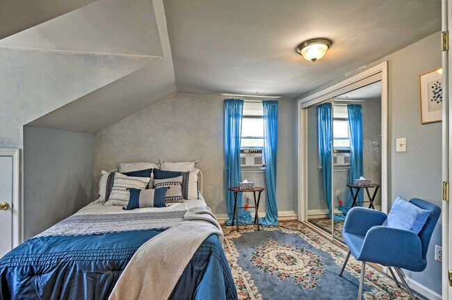 Building Photo - 1414 Regester Ave