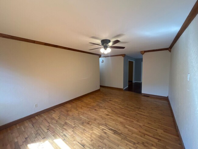 Building Photo - What a stunner, step into your new home