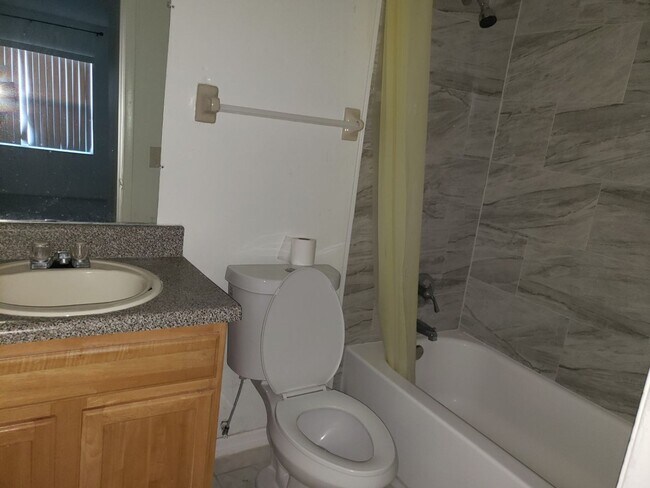 Building Photo - 9825 Turf Way