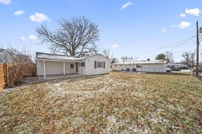 Building Photo - 1565 Garywood Ave