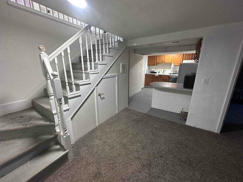 Building Photo - 3100 SE 122nd Ave