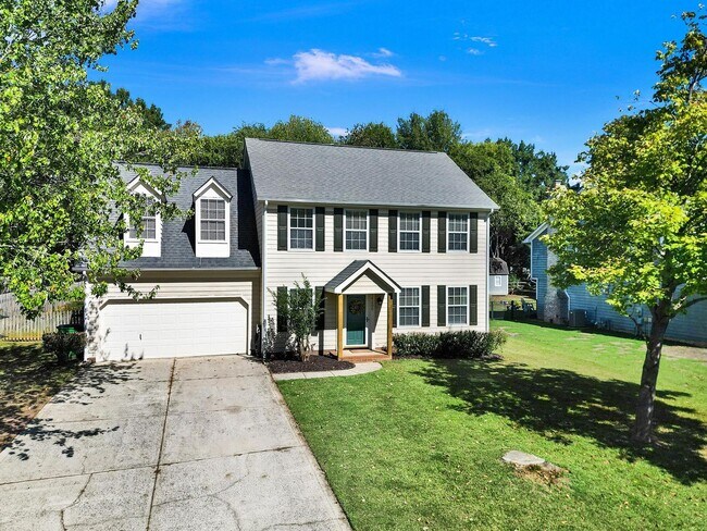 Building Photo - Lovely 4 Bed 2.5 Bath Home in Charlotte!