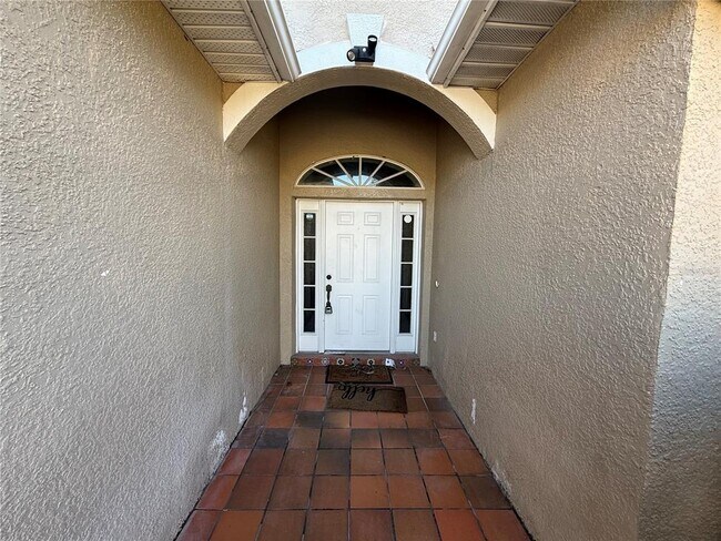 Building Photo - 1976 Willow Wood Dr