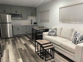 Building Photo - 1788 Shadewood Ln