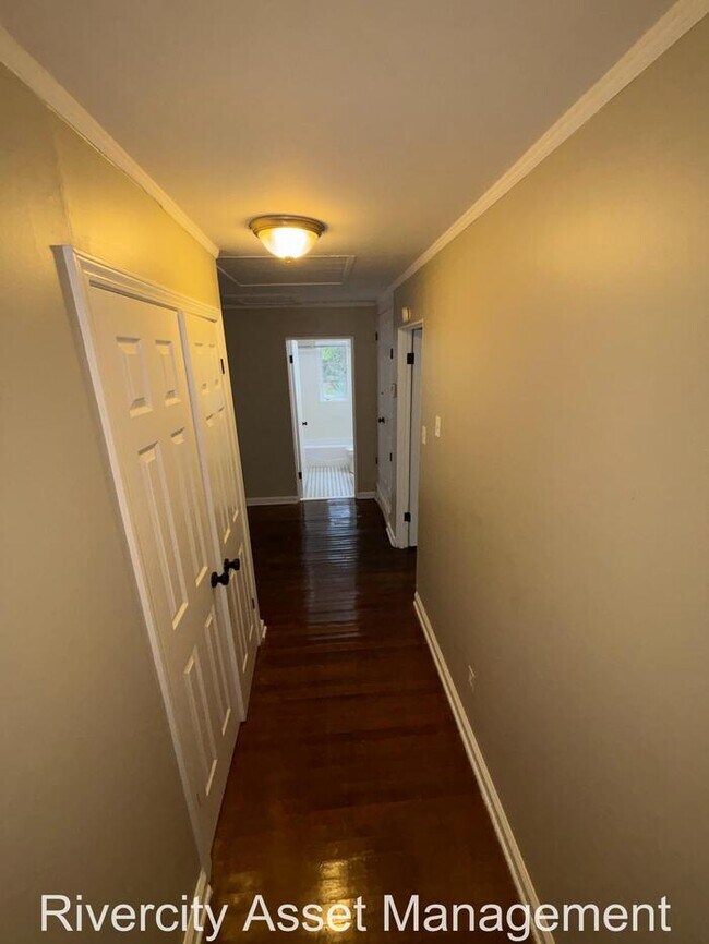 Building Photo - A Must See In 38111 !!!!! Section 8 Welcomed !!!!!