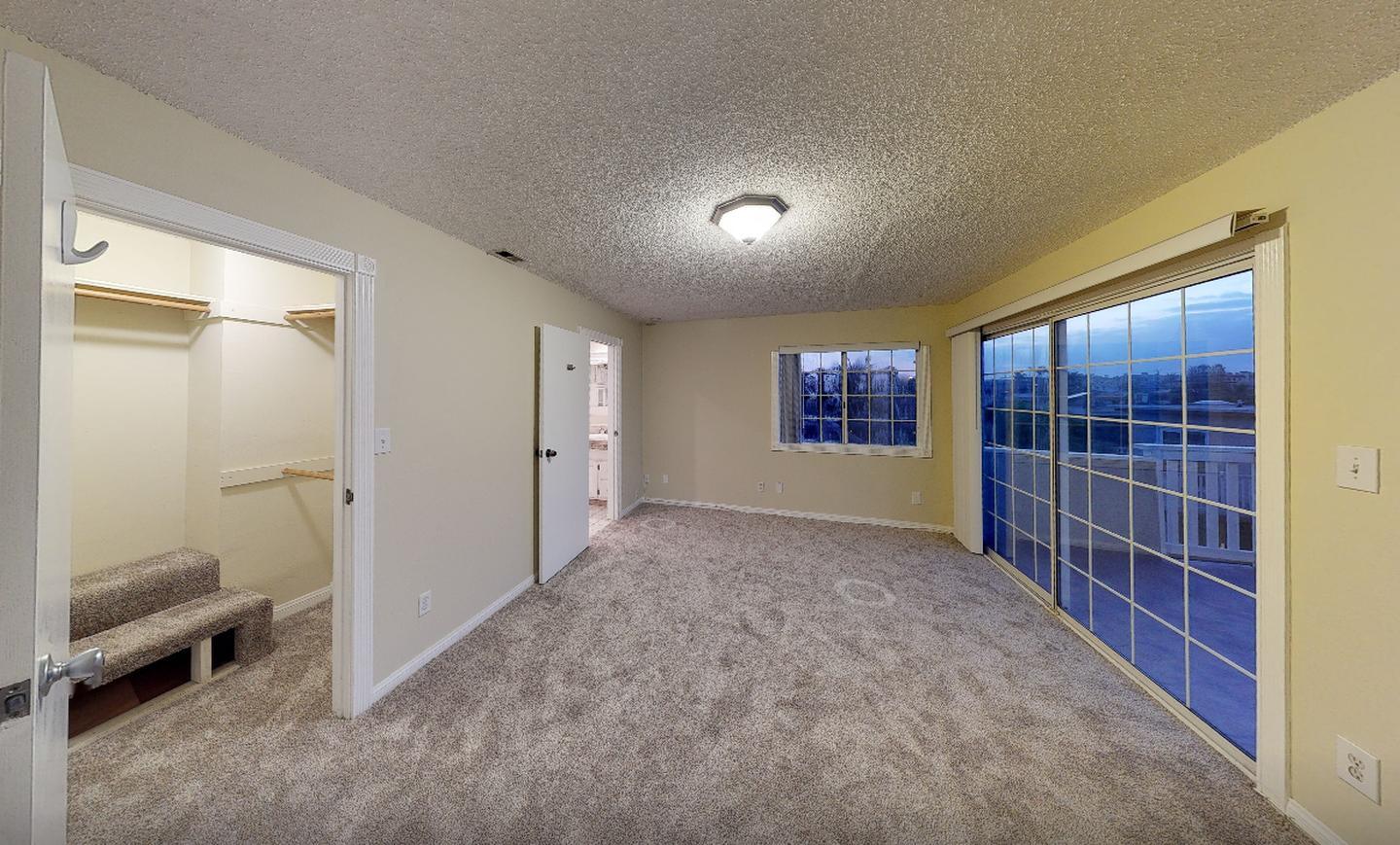 Building Photo - 1639 Carlson Ln