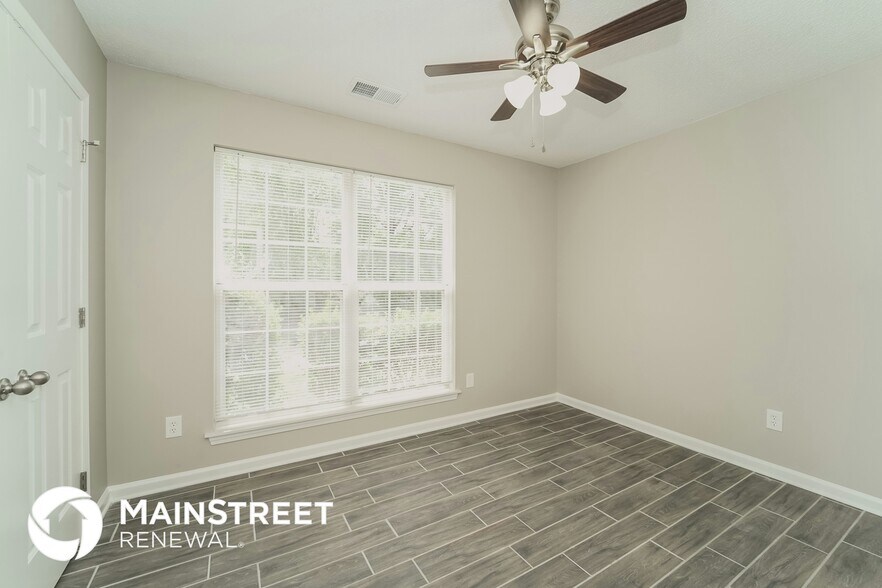 Building Photo - 8622 Flowers Ct