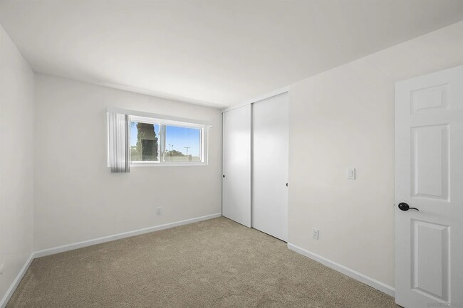 Building Photo - Chula Vista