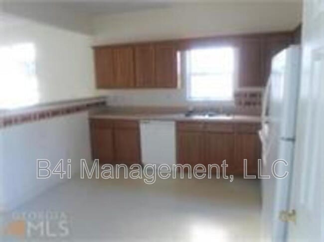 Building Photo - 2423 Brianna Dr