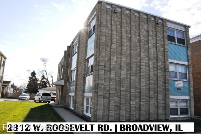 Primary Photo - 2312 W Roosevelt Rd