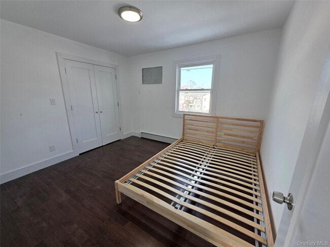 Building Photo - 1061 Grassmere Ter