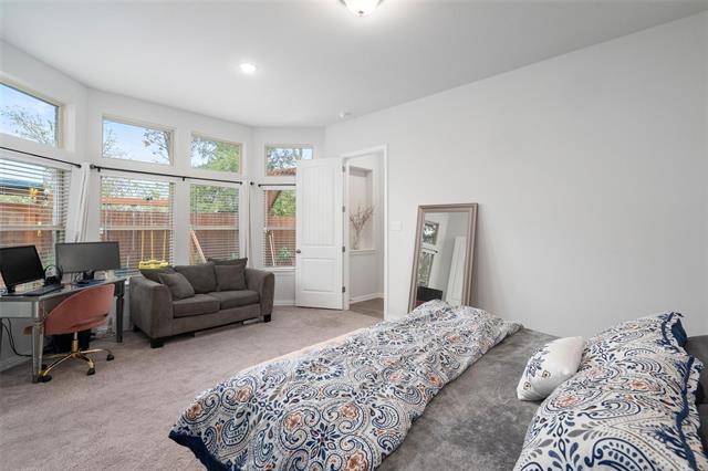 Building Photo - 2723 Willow Ln