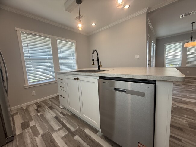 Building Photo - 5715 Camelford Dr