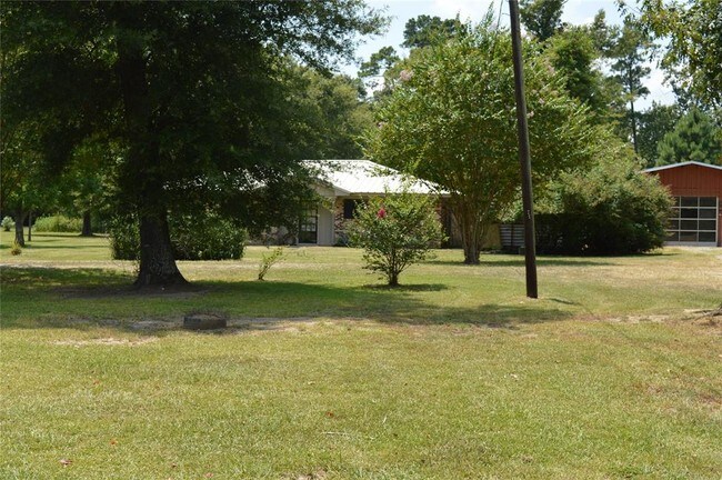Building Photo - 160 County Rd 6498