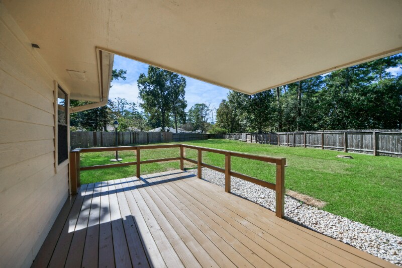 Building Photo - 2102 Rolling Glen Dr