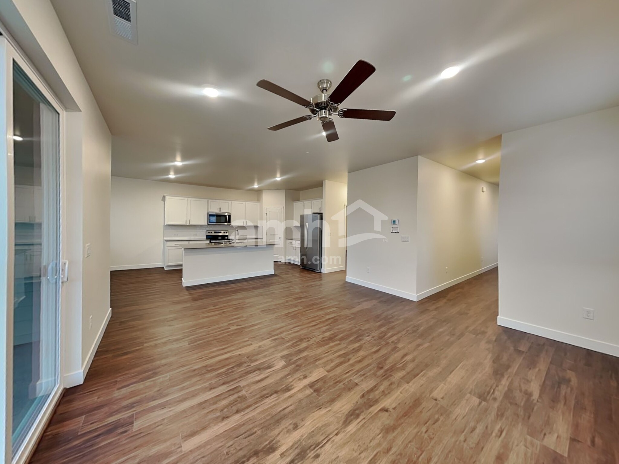 Building Photo - 6525 E Paseo Alga