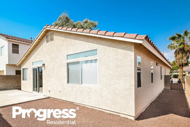 Building Photo - 7287 Golden Star Ave