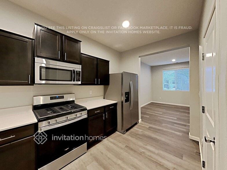 Building Photo - 8929 171st St NE