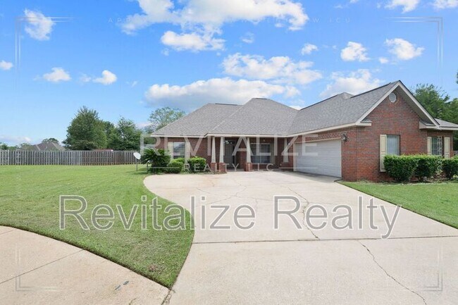 Building Photo - 11070 Courtland Ct
