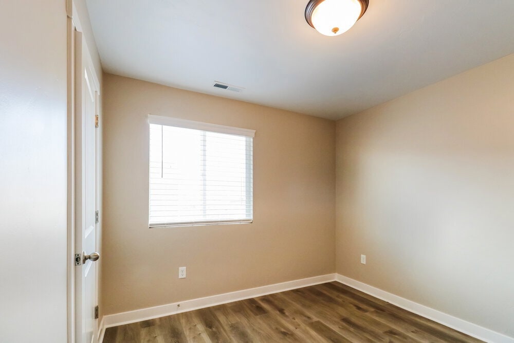 Building Photo - 7861 S Artimis Ln