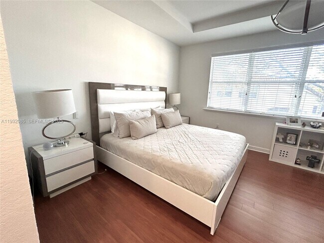 Building Photo - 11562 NW 80th St