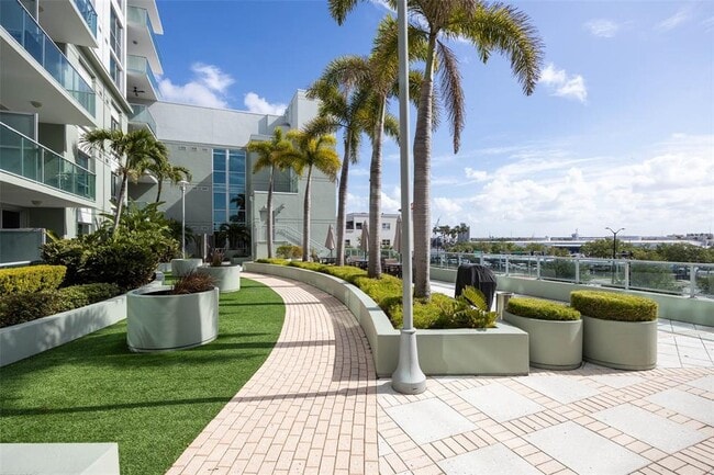 Building Photo - 111 N 12th St