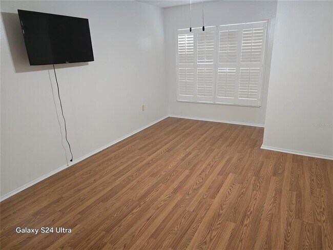 Building Photo - 540 Cascade Cir