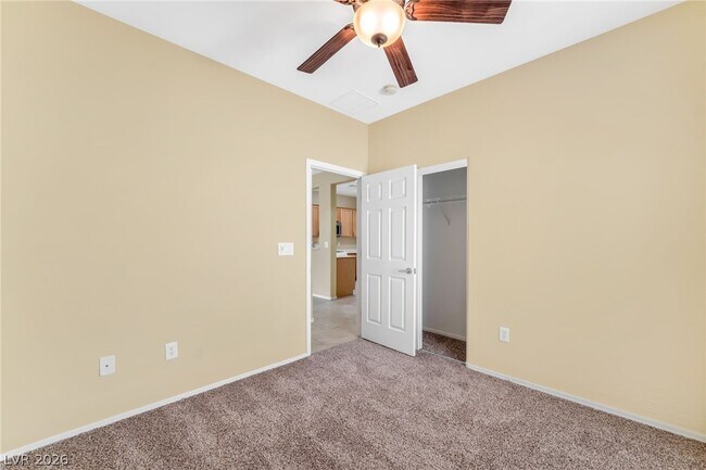 Building Photo - 7632 Fruit Dove St