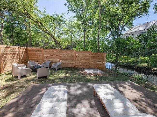 Building Photo - 2806 Geronimo Trail