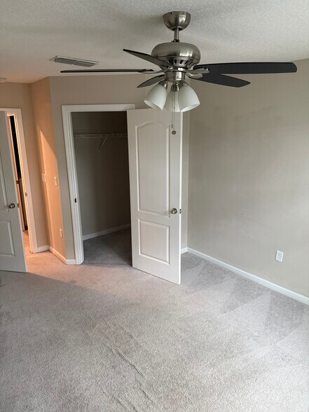 Building Photo - 1626 Pottsburg Point Dr