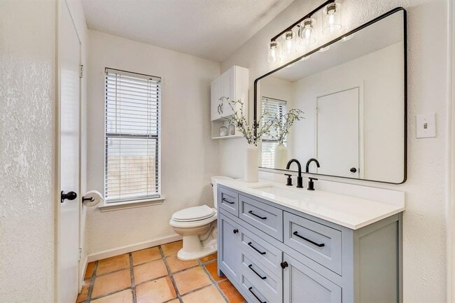 Building Photo - 13006 Moorcroft Ln