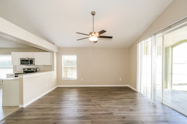 Building Photo - 6934 Waterbrook Ct