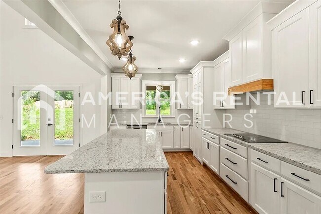 Building Photo - Spacious New Construction on 1.3 Acres!