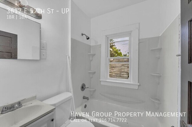 Building Photo - 3617 E 57th St