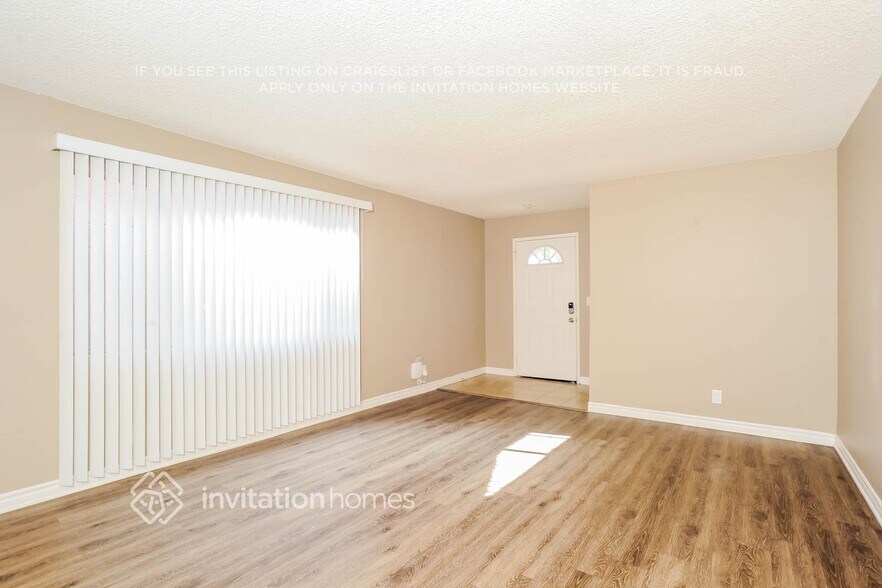 Building Photo - 9532 San Miguel Ave