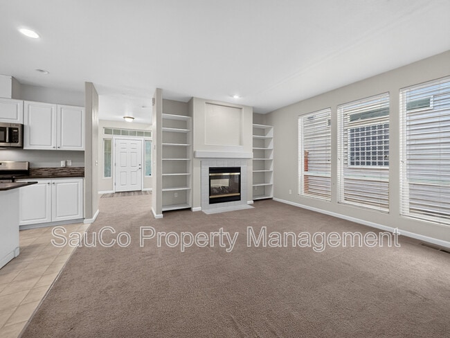 Building Photo - 5605 NE Caddis Dr